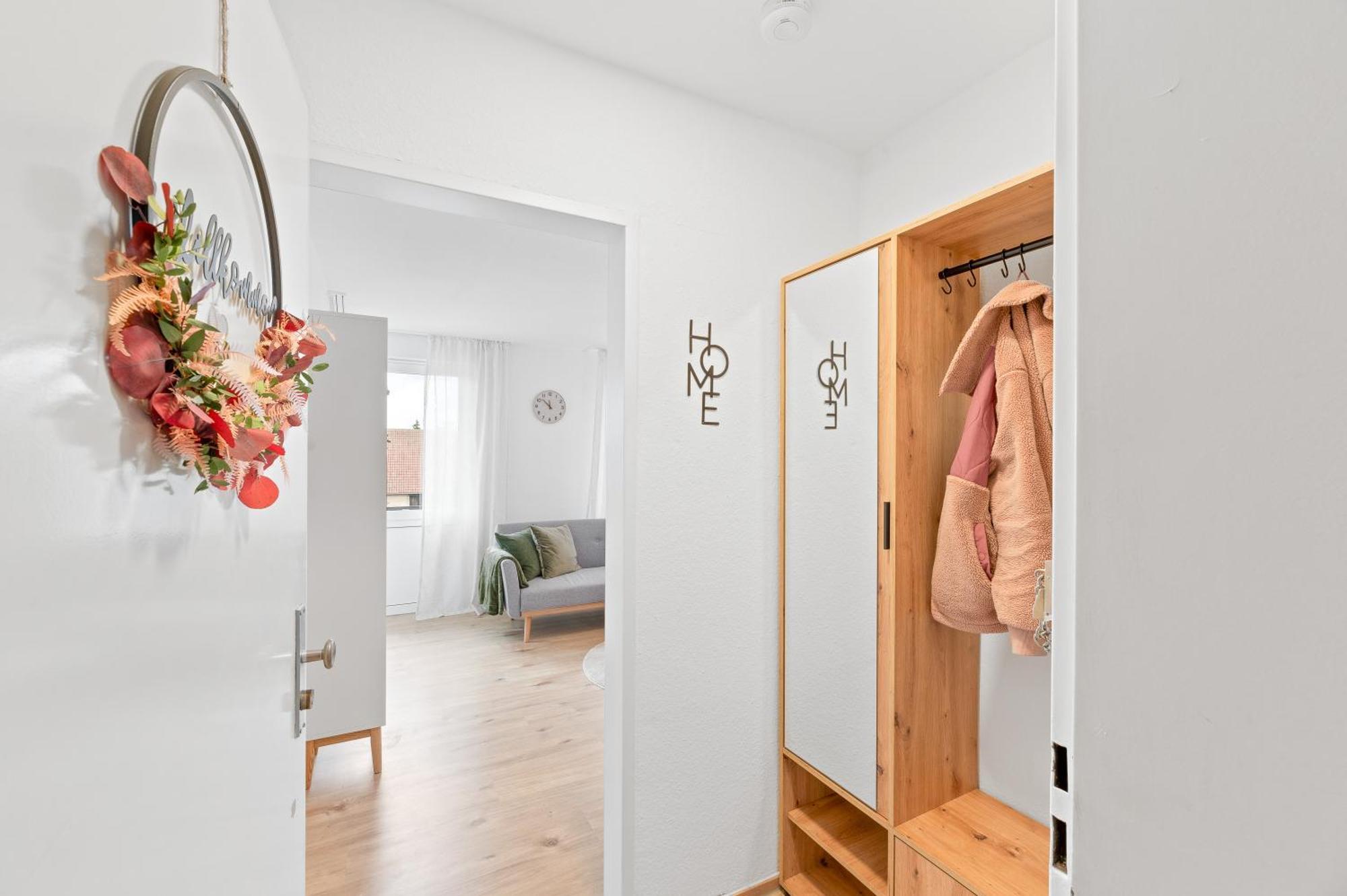 Wohlfuehl-Apartment I Zentral I Balkon I Kueche Fellbach Luaran gambar