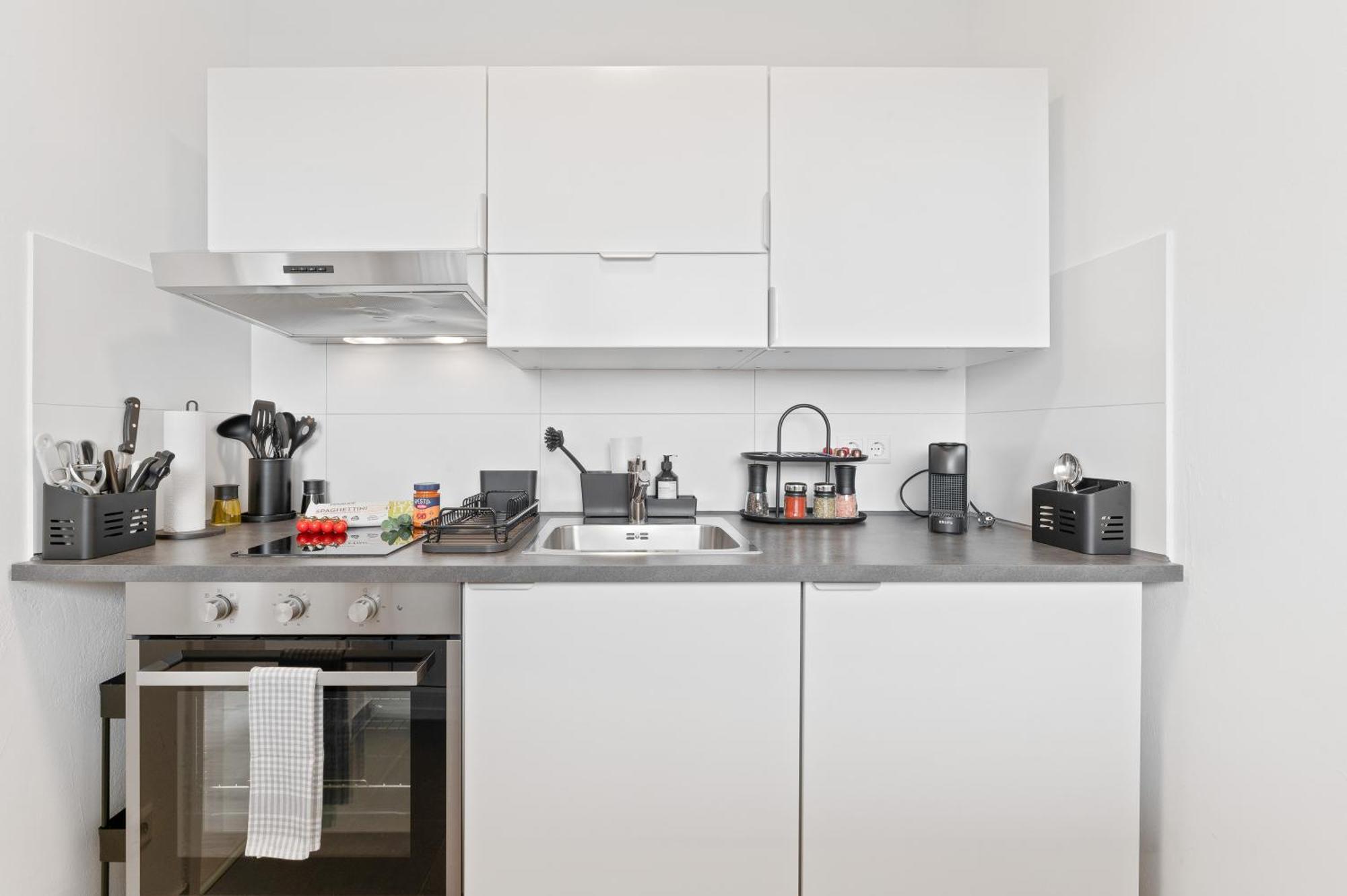 Wohlfuehl-Apartment I Zentral I Balkon I Kueche Fellbach Luaran gambar